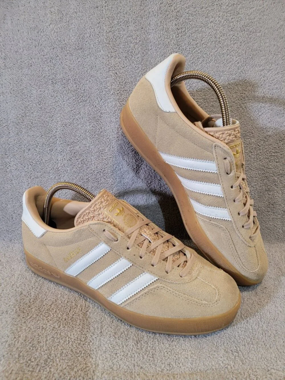 Adidas Gazelle Womens Size 9.5 Magic Beige White adidas gazelle